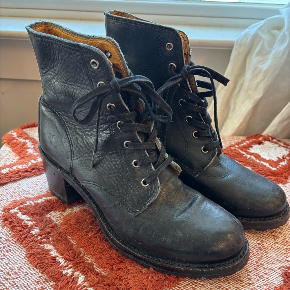 Frye Black Sabrina Leather Boots